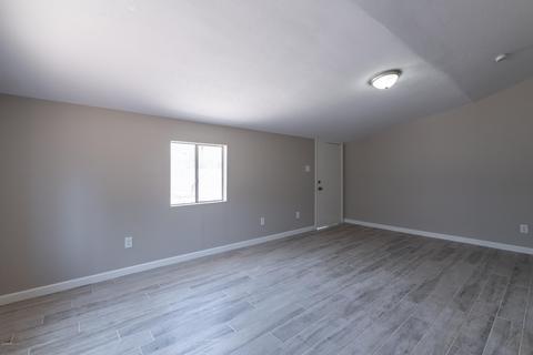 1425 E Paseo Way, Phoenix, AZ 85042 photo 17
