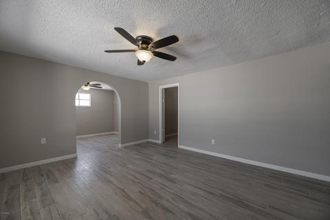 1425 E Paseo Way, Phoenix, AZ 85042 photo 4