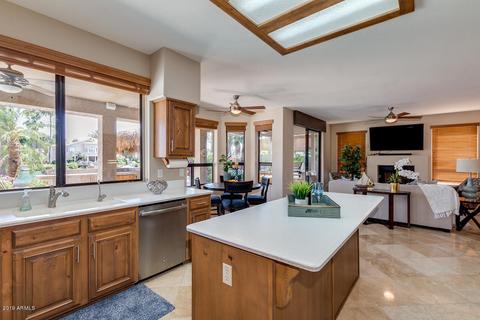 1825 E Monarch Bay Dr, Gilbert, AZ 85234 photo 15