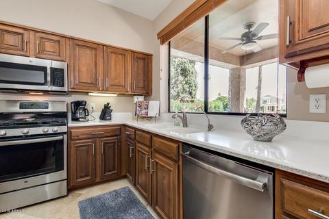1825 E Monarch Bay Dr, Gilbert, AZ 85234 photo 17