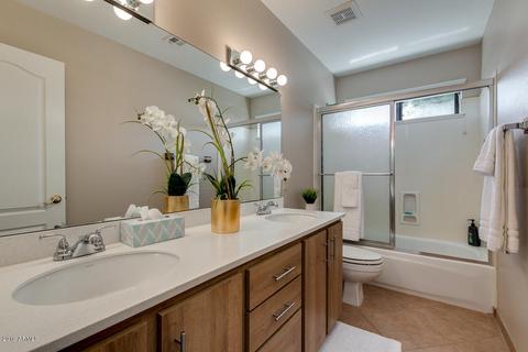 1825 E Monarch Bay Dr, Gilbert, AZ 85234 photo 41