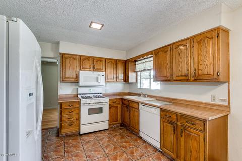 901 E Rovey Ave, Phoenix, AZ 85014 photo 3