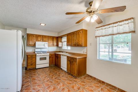 901 E Rovey Ave, Phoenix, AZ 85014 photo 2