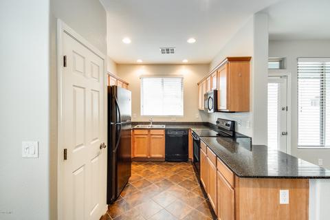 4350 E Cullumber St, Gilbert, AZ 85234 photo 2