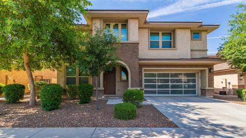 1509 E Kingbird Dr, Gilbert, AZ 85297 photo 1