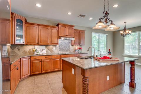 2481 E Carob Dr, Gilbert, AZ 85298 photo 15