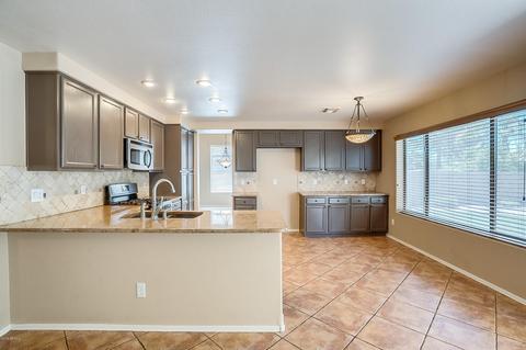 4607 E Lavender Ln, Phoenix, AZ 85044 photo 6