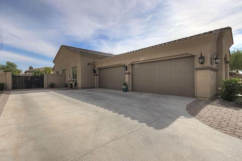 3135 E Blackhawk Ct, Gilbert, AZ 85298 photo 5