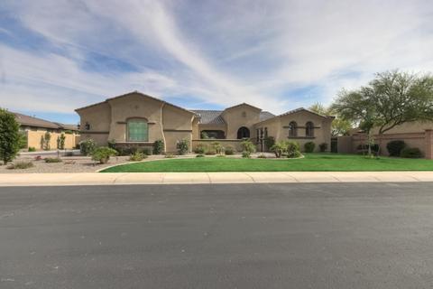 3135 E Blackhawk Ct, Gilbert, AZ 85298 photo 2