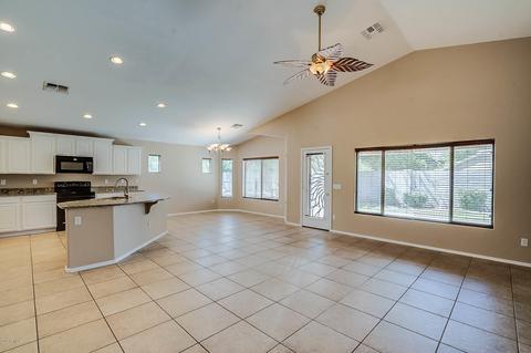3426 E Fairview St, Gilbert, AZ 85295 photo 4