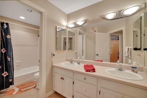 4920 Exeter Blvd, Phoenix, AZ 85018 photo 25