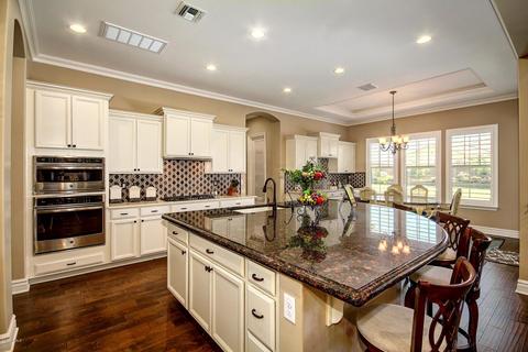 2242 E Crescent Way, Gilbert, AZ 85298 photo 12