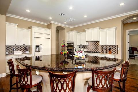 2242 E Crescent Way, Gilbert, AZ 85298 photo 11