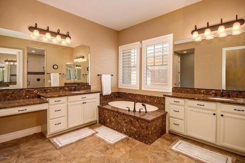 2242 E Crescent Way, Gilbert, AZ 85298 photo 24