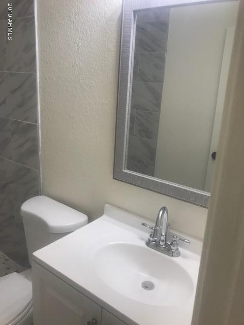 514 E Desert Dr, Phoenix, AZ 85042 photo 16