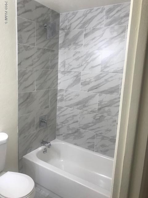 514 E Desert Dr, Phoenix, AZ 85042 photo 11