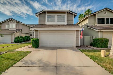 1306 W Windrift Way, Gilbert, AZ 85233 photo 4