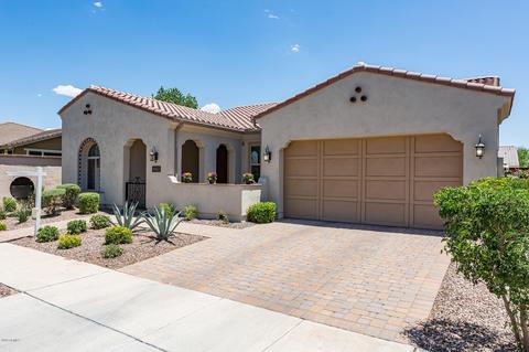 10563 E Kinetic Dr, Mesa, AZ 85212 photo 2
