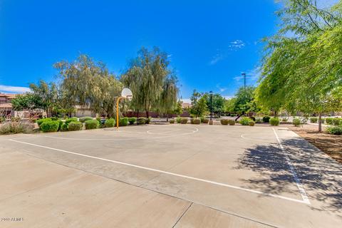 4837 S Summit Ct, Gilbert, AZ 85298 photo 32