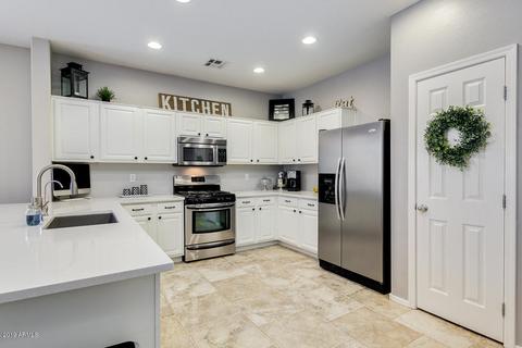 4837 S Summit Ct, Gilbert, AZ 85298 photo 4