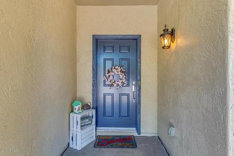 4837 S Summit Ct, Gilbert, AZ 85298 photo 3