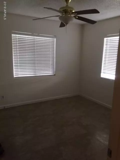 813 E Amelia Ave, Phoenix, AZ 85014 photo 2