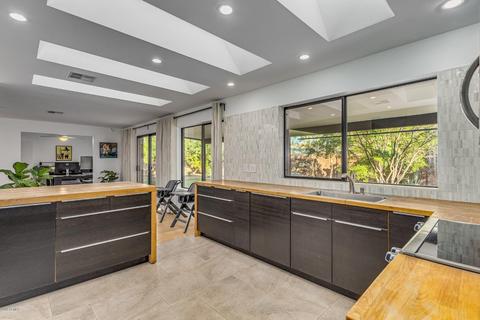 2709 E Cinnabar Ave, Phoenix, AZ 85028 photo 14