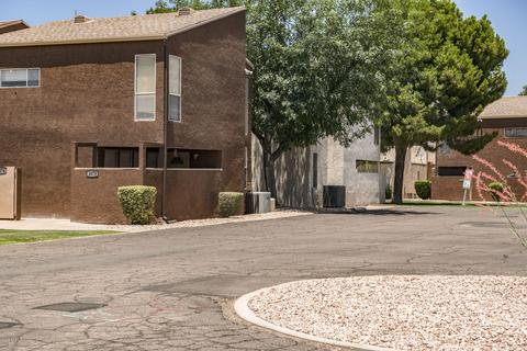 2668 E Oakleaf Dr, Tempe, AZ 85288 photo 17