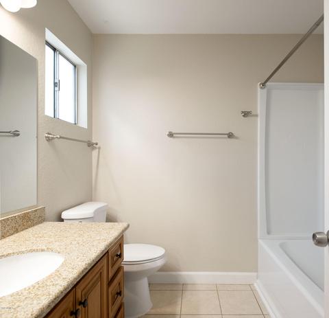 2668 E Oakleaf Dr, Tempe, AZ 85288 photo 7