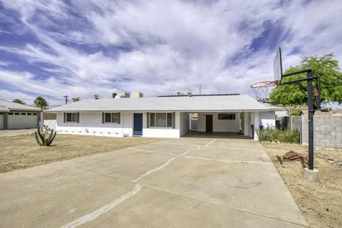 1213 Echo Ln, Phoenix, AZ 85020 photo 2