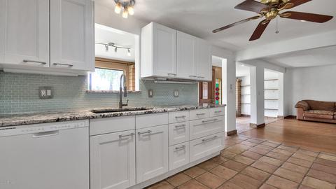 2142 E Clarendon Ave, Phoenix, AZ 85016 photo 17