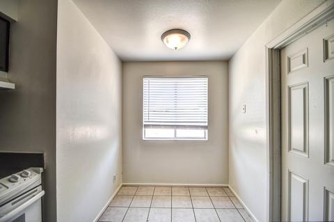 147 E Ivy St, Mesa, AZ 85201 photo 18