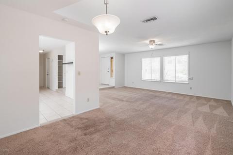 2121 E Winchcomb Dr, Phoenix, AZ 85022 photo 3