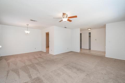 2121 E Winchcomb Dr, Phoenix, AZ 85022 photo 2