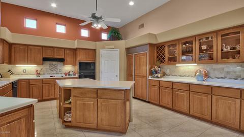 3528 E Suncrest Ct, Phoenix, AZ 85044 photo 9