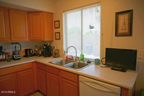 1077 E Orchid Ln, Gilbert, AZ 85296 photo 19