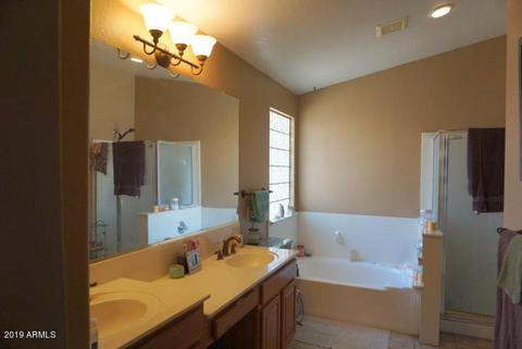 1077 E Orchid Ln, Gilbert, AZ 85296 photo 14