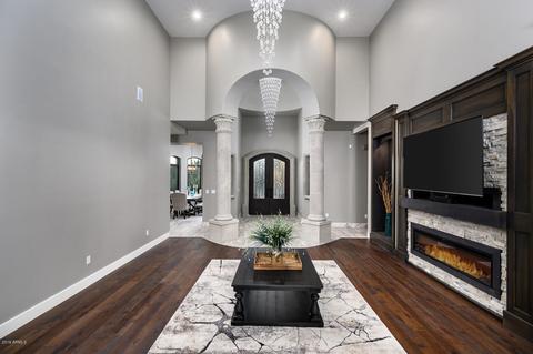 3749 E Juniper Cir, Mesa, AZ 85205 photo 5