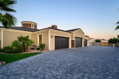 3749 E Juniper Cir, Mesa, AZ 85205 photo 4