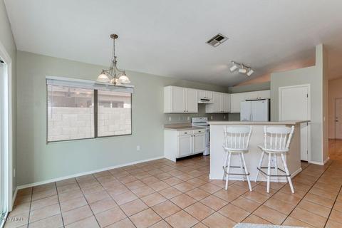 2053 E Arabian Dr, Gilbert, AZ 85296 photo 9