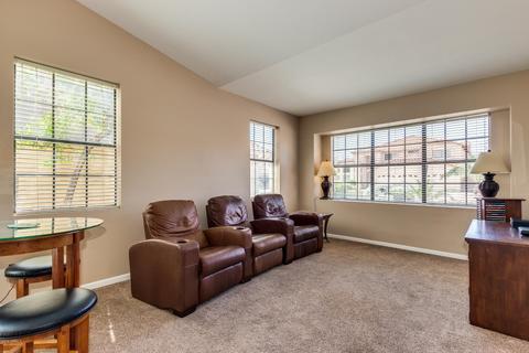 3244 E Cedarwood Ln, Phoenix, AZ 85048 photo 2