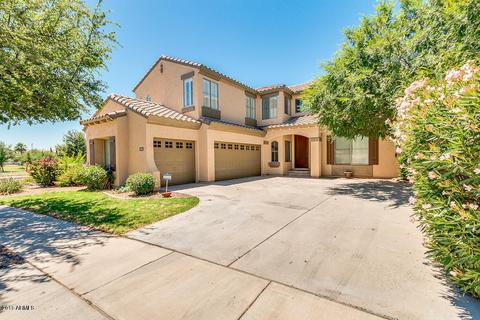 4581 E Ruffian Rd, Gilbert, AZ 85297 photo 1