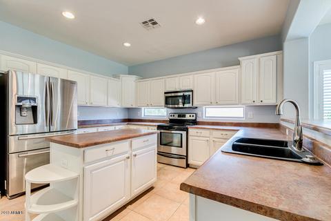 4581 E Ruffian Rd, Gilbert, AZ 85297 photo 4