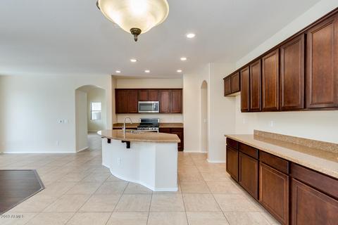643 E Raven Way, Gilbert, AZ 85297 photo 8