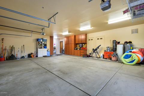 2015 E Desert Ln, Phoenix, AZ 85042 photo 22
