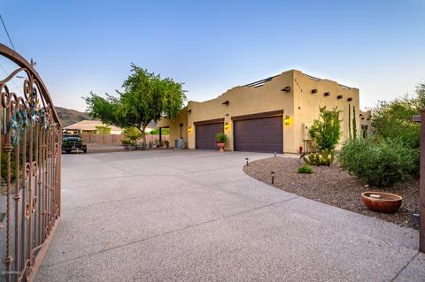 2015 E Desert Ln, Phoenix, AZ 85042 photo 2