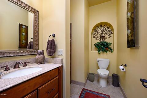 2015 E Desert Ln, Phoenix, AZ 85042 photo 20