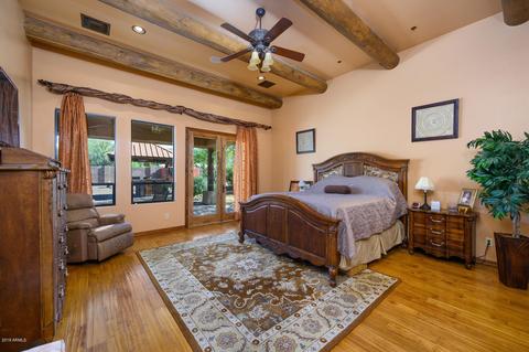 2015 E Desert Ln, Phoenix, AZ 85042 photo 10
