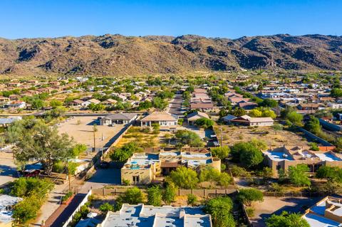 2015 E Desert Ln, Phoenix, AZ 85042 photo 35