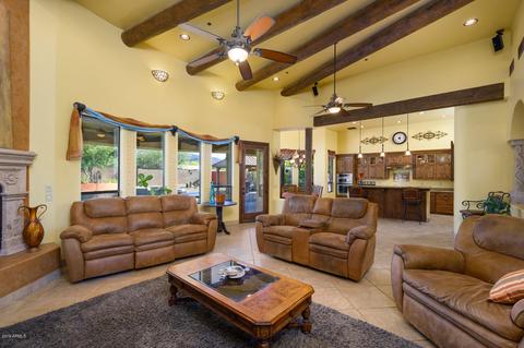 2015 E Desert Ln, Phoenix, AZ 85042 photo 5
